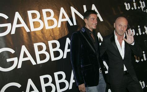 dolce gabbana homophobie|Dolce and Gabbana backtrack on homophobic comments: .